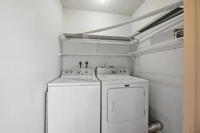 Residence photo 22