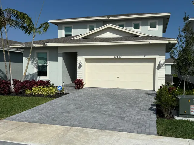Residence photo 2