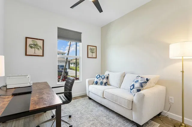 Residence photo 19