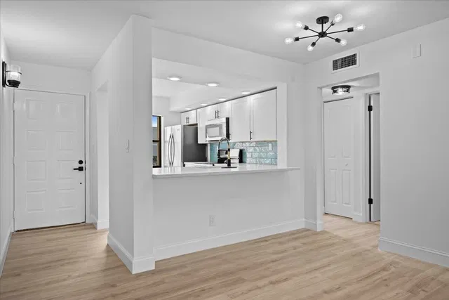 Eastpointe Country Club Unit 101 photo 4