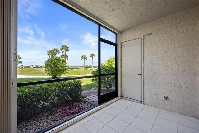 Eastpointe Country Club Unit 101 photo 18