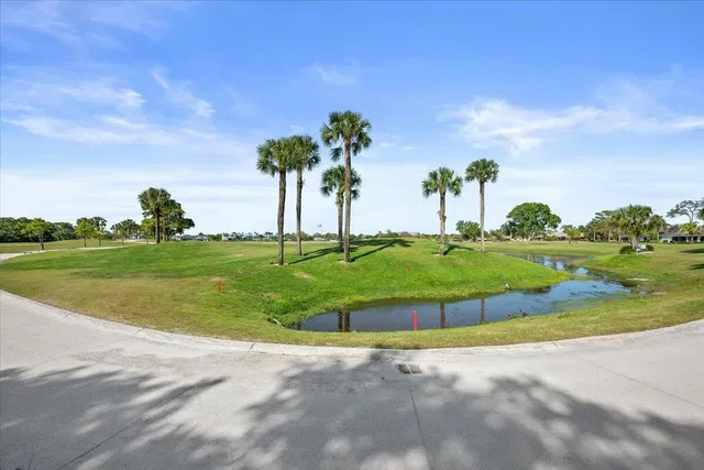 Eastpointe Country Club Unit 101 photo 21