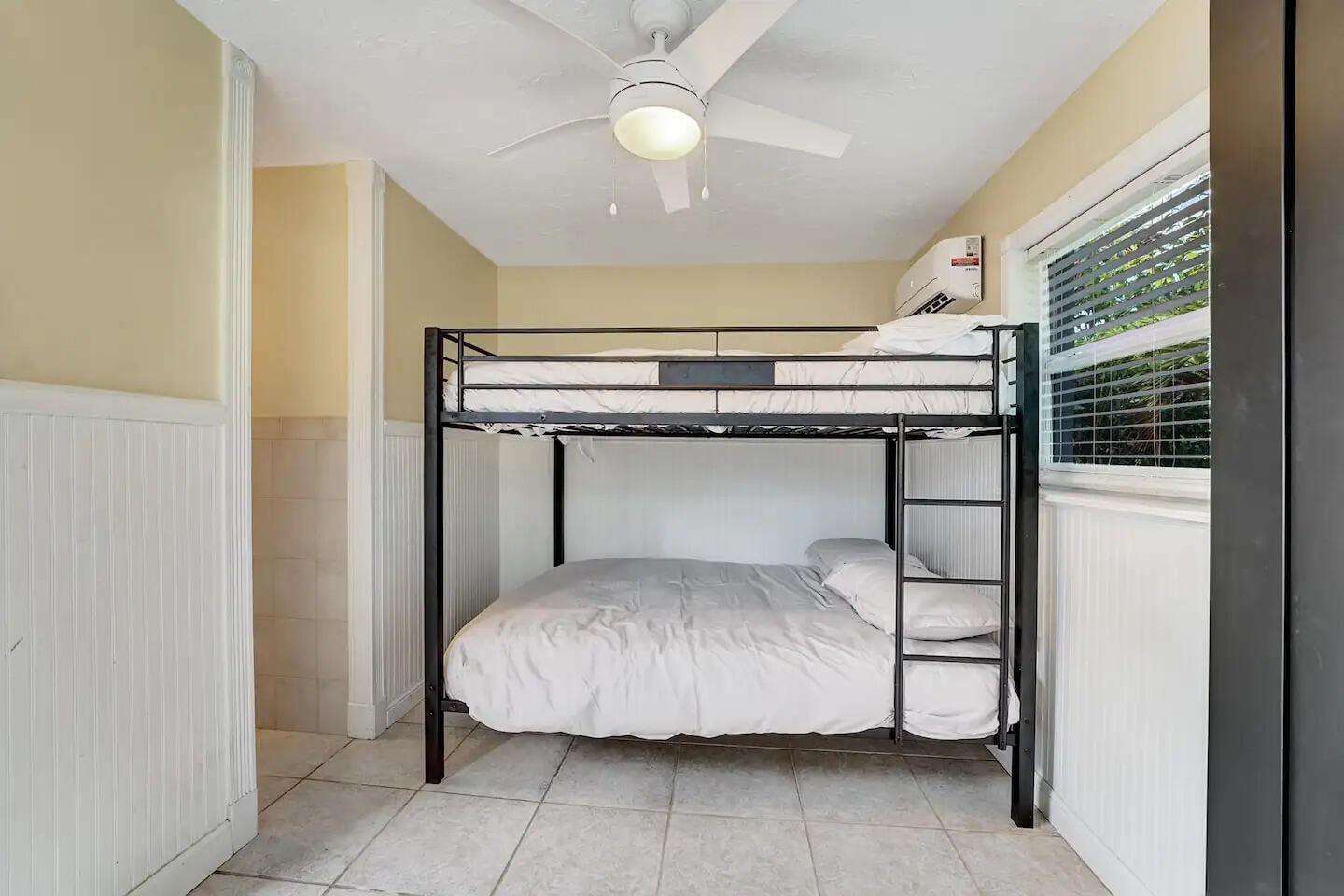 Residence photo 28