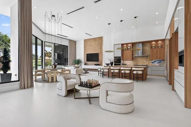 St. Andrews Country Club Residence photo 24