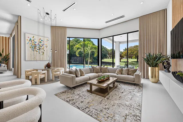 St. Andrews Country Club Residence photo 32