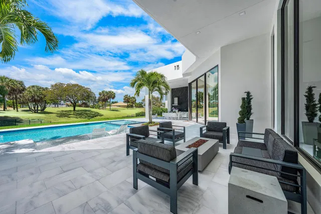 St. Andrews Country Club Residence photo 80