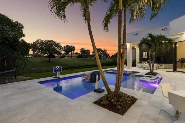 St. Andrews Country Club Residence photo 84