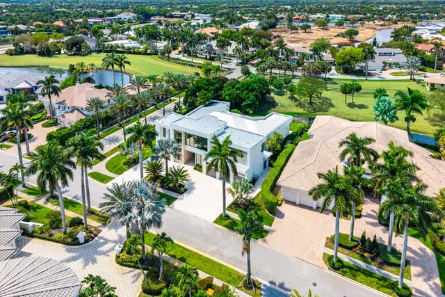 St. Andrews Country Club Residence photo 88