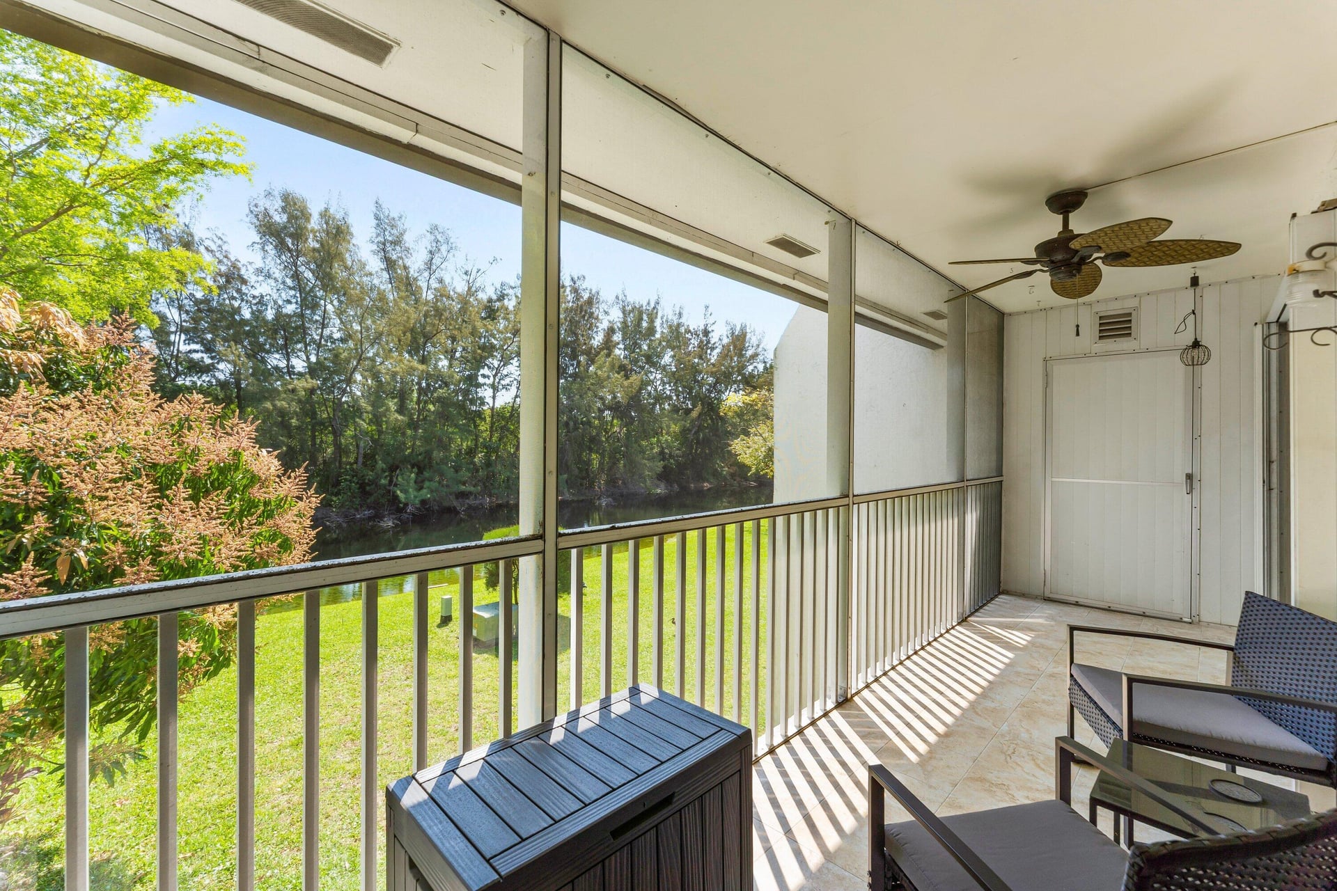 Unit 228 photo 27