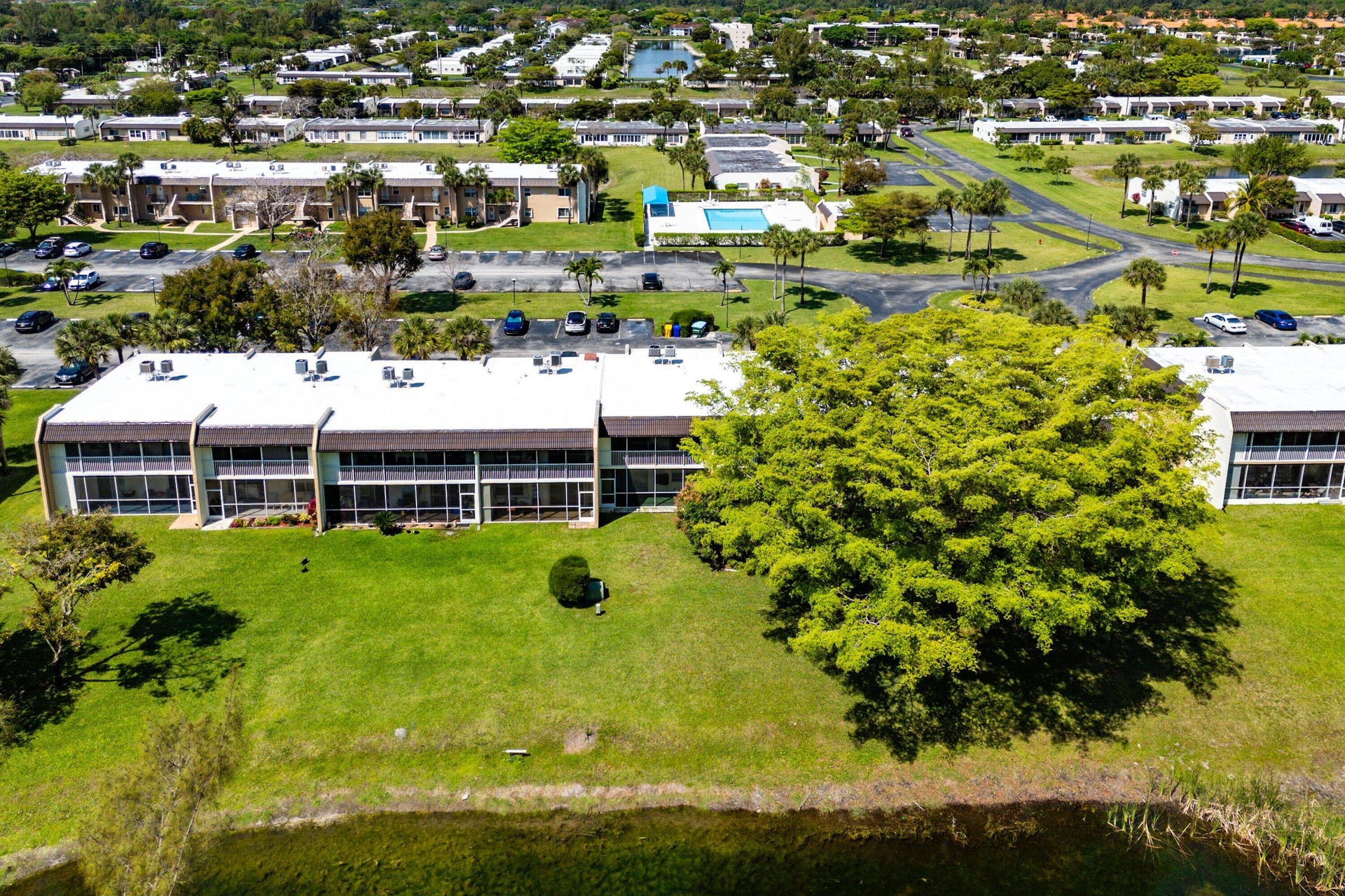 Unit 228 photo 41