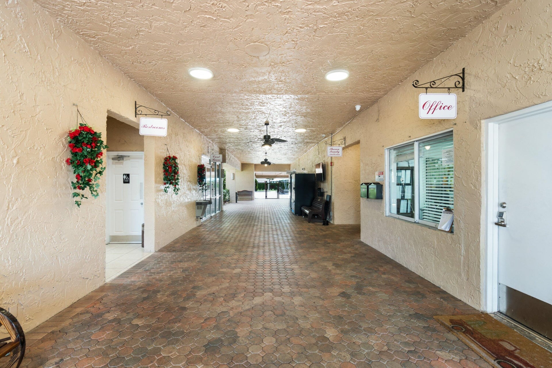 Unit 228 photo 50