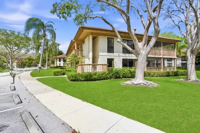 PGA National Palm Beach Gardens Residence photo 30