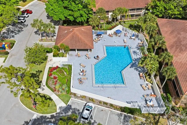 PGA National Palm Beach Gardens Residence photo 34