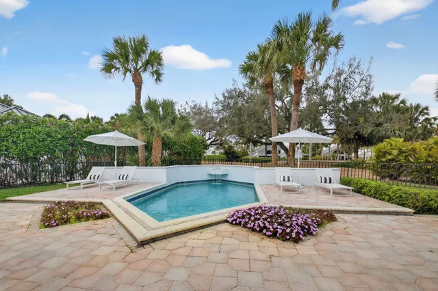 St. Andrews Country Club Residence photo 8
