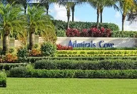 Admirals Cove Residence photo 26