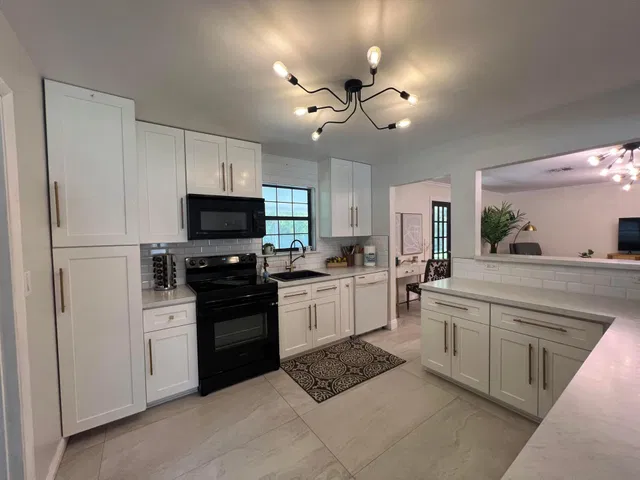 Residence photo 15