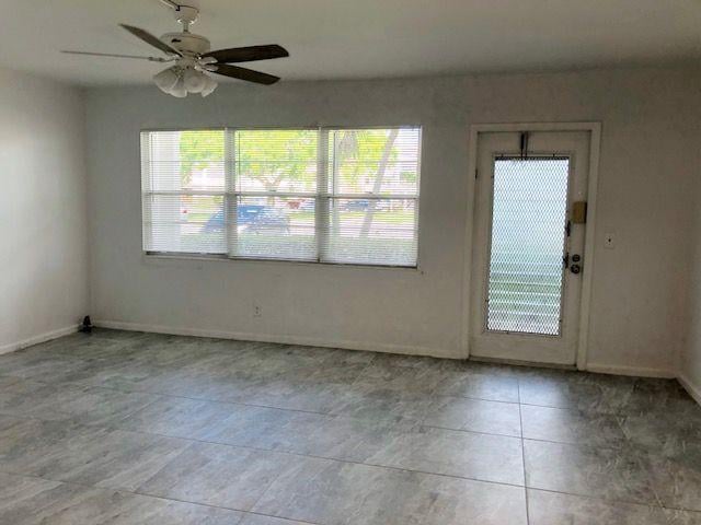 Residence photo 6