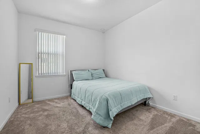 Residence photo 32