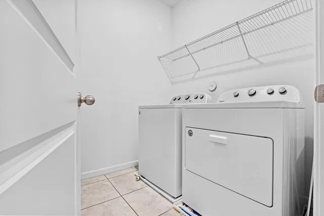 Residence photo 35