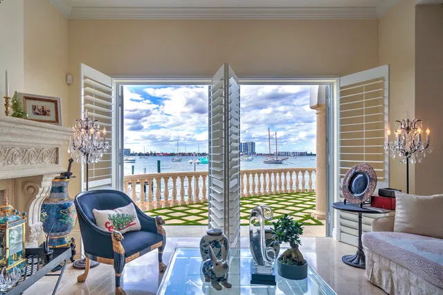 Singer Island Residence photo 11
