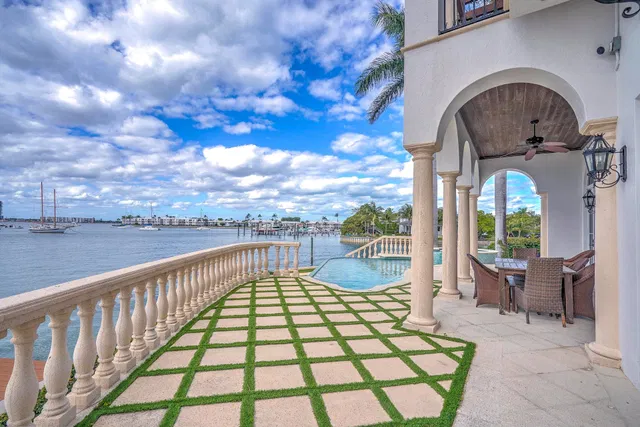 Singer Island Residence photo 32