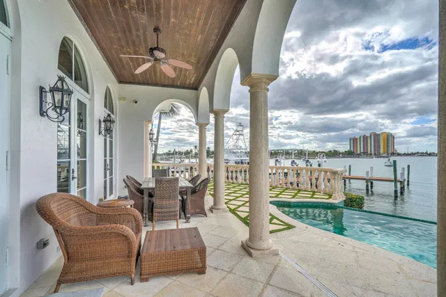 Singer Island Residence photo 33