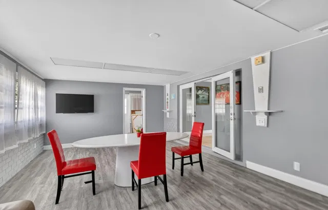 Residence photo 23