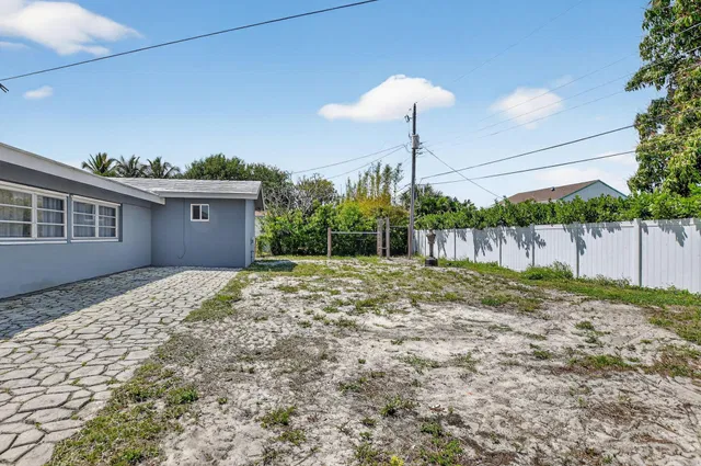 Residence photo 46