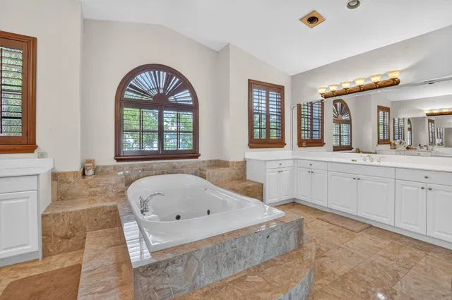 Saturnia Boca Raton Residence photo 32