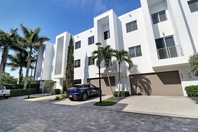 Moderne Boca Residence photo 3
