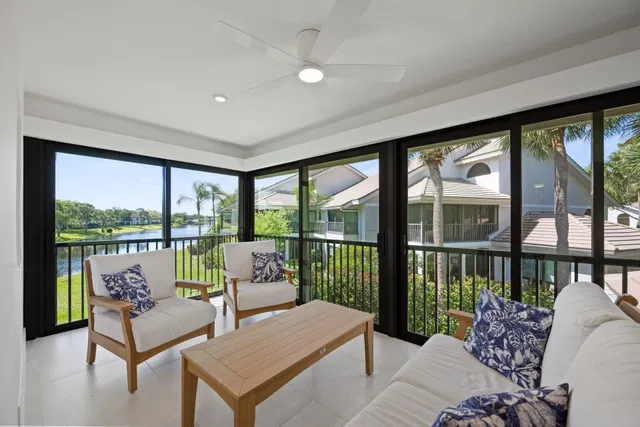 Jonathan's Landing Jupiter FL Unit 241 photo 10