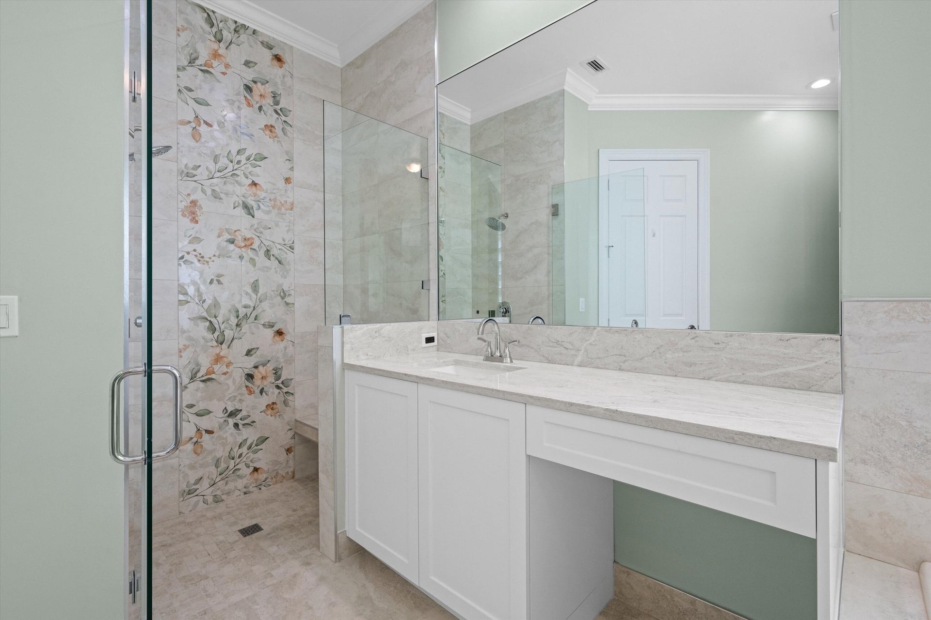  Residence photo 24