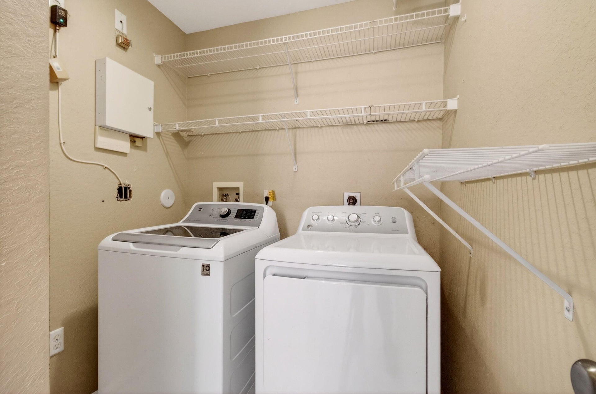 Unit 102 photo 34