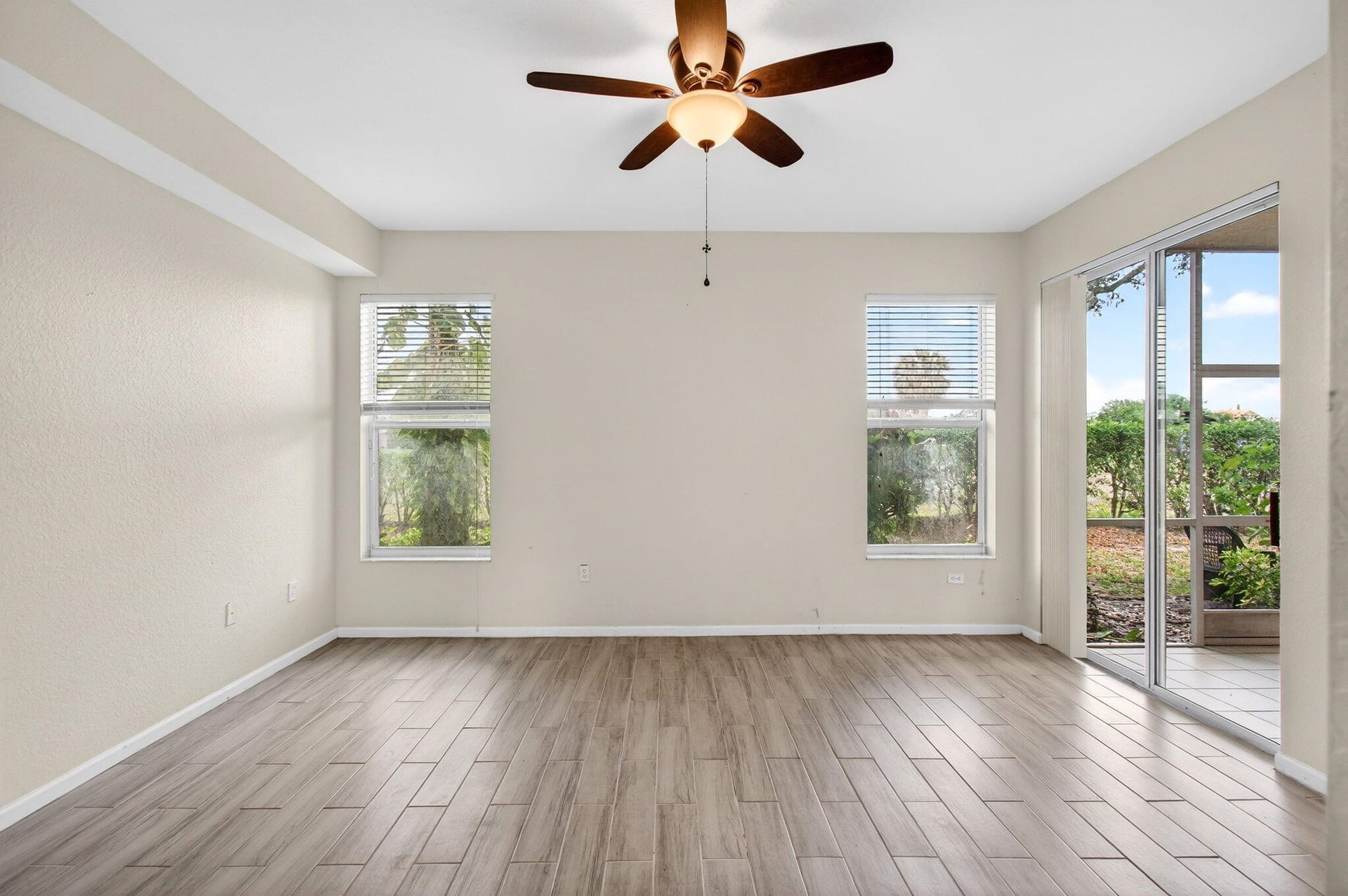 Unit 102 photo 46