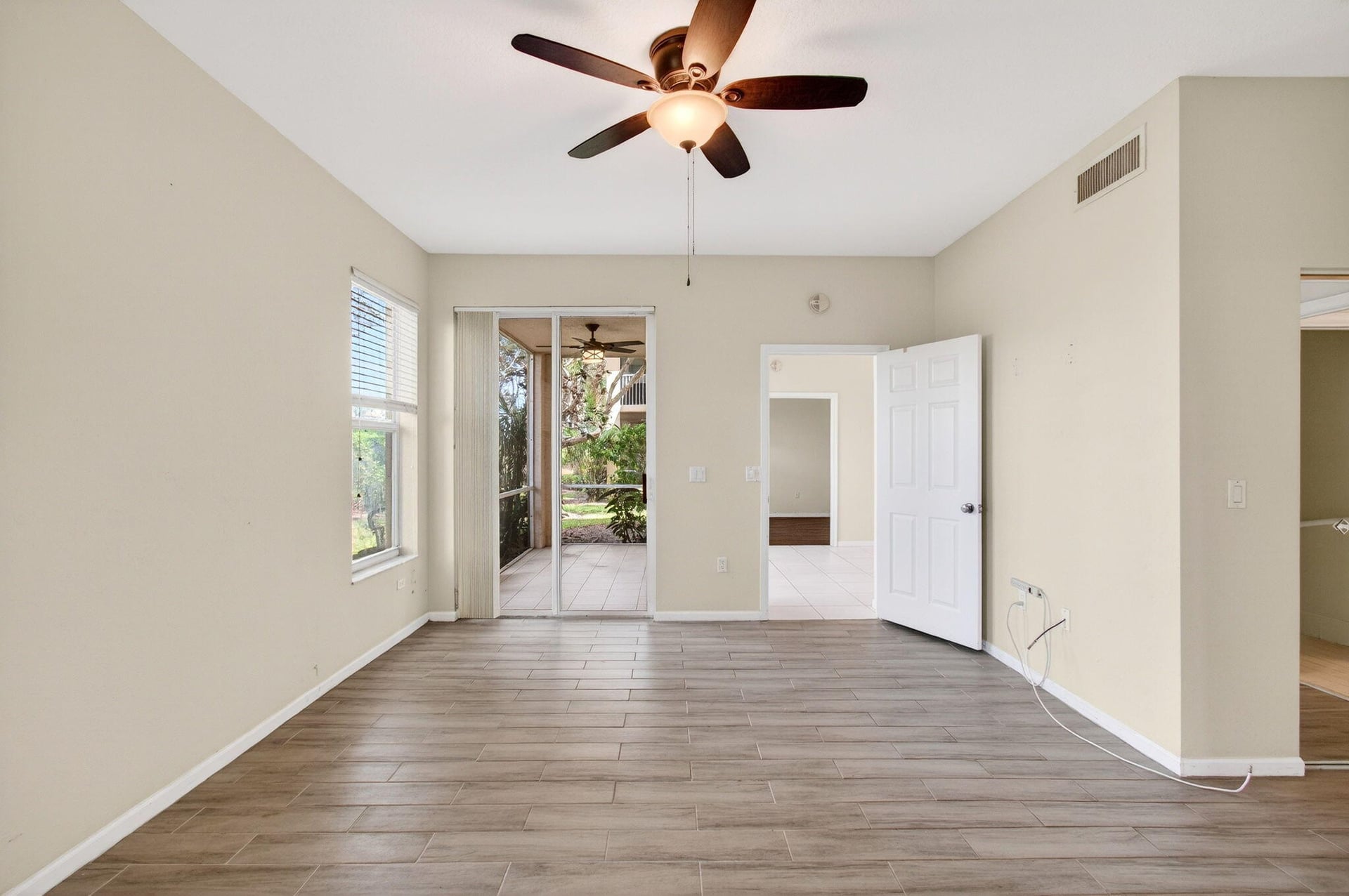 Unit 102 photo 48