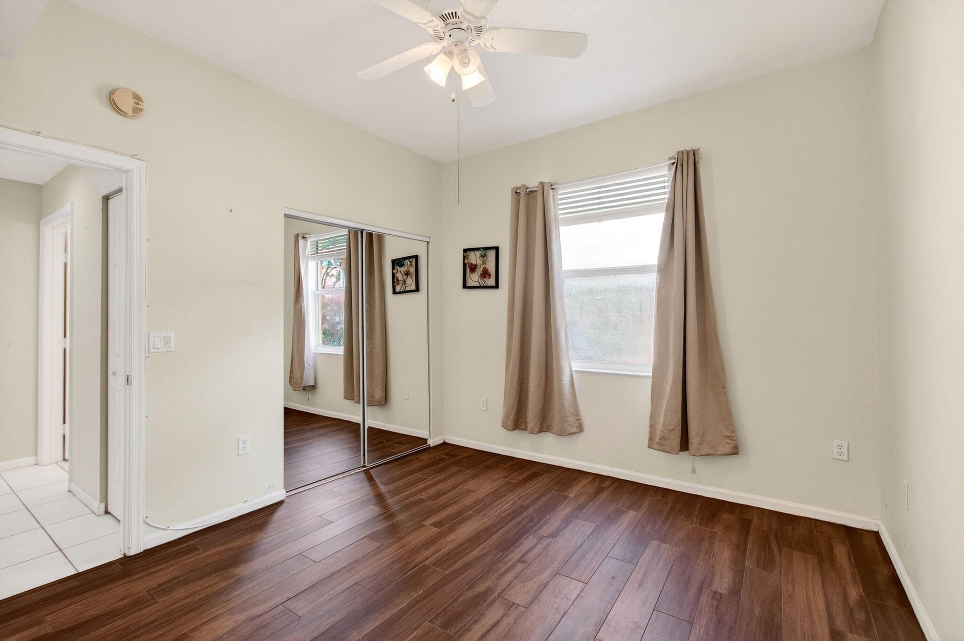 Unit 102 photo 57