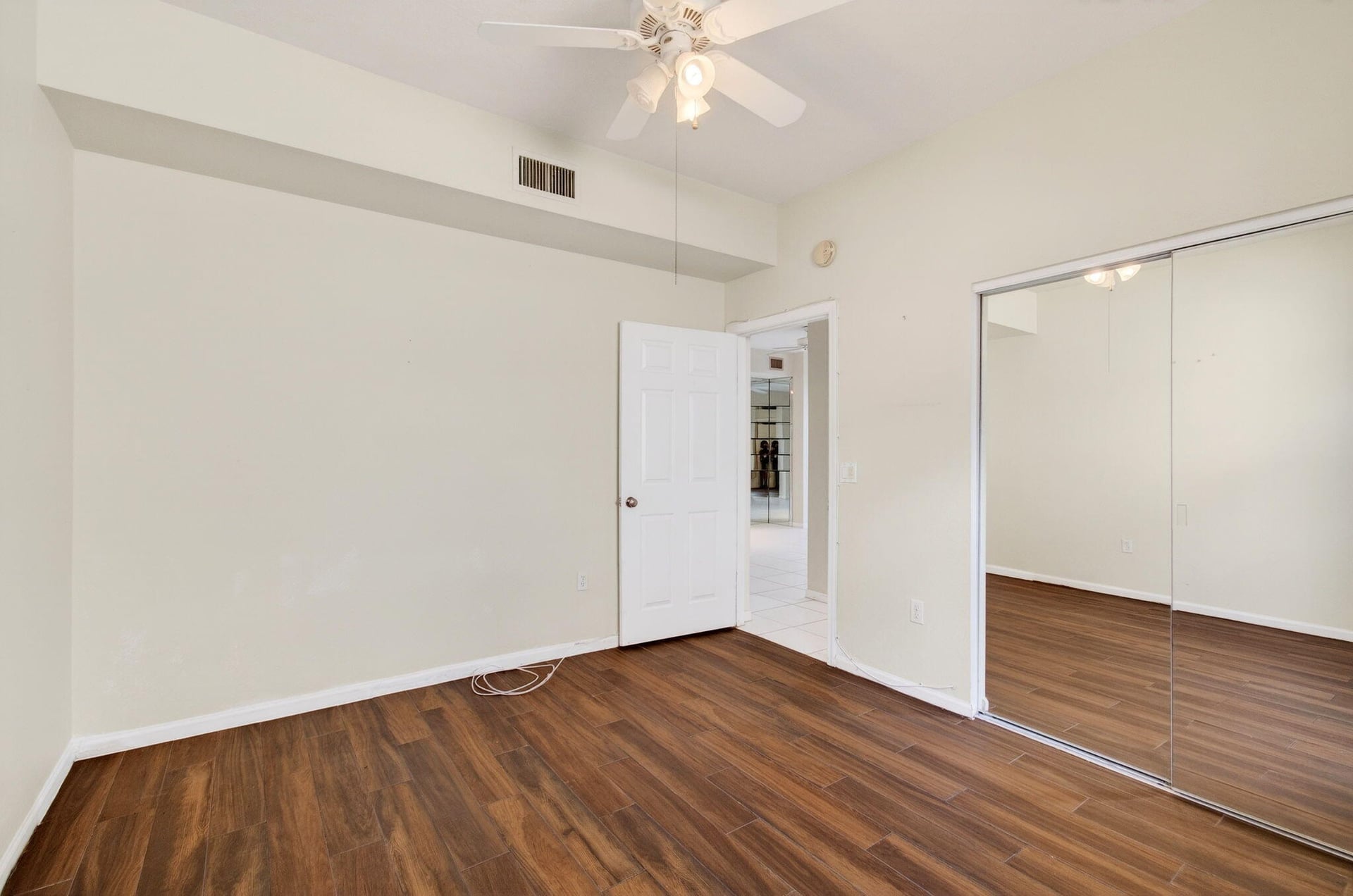 Unit 102 photo 58