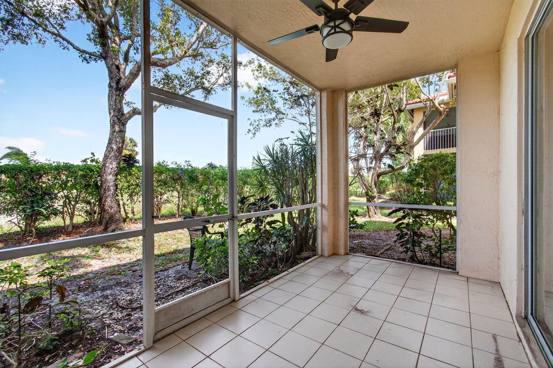 Unit 102 photo 62