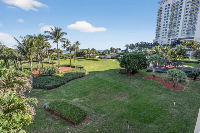Singer Island Unit 408 photo 32