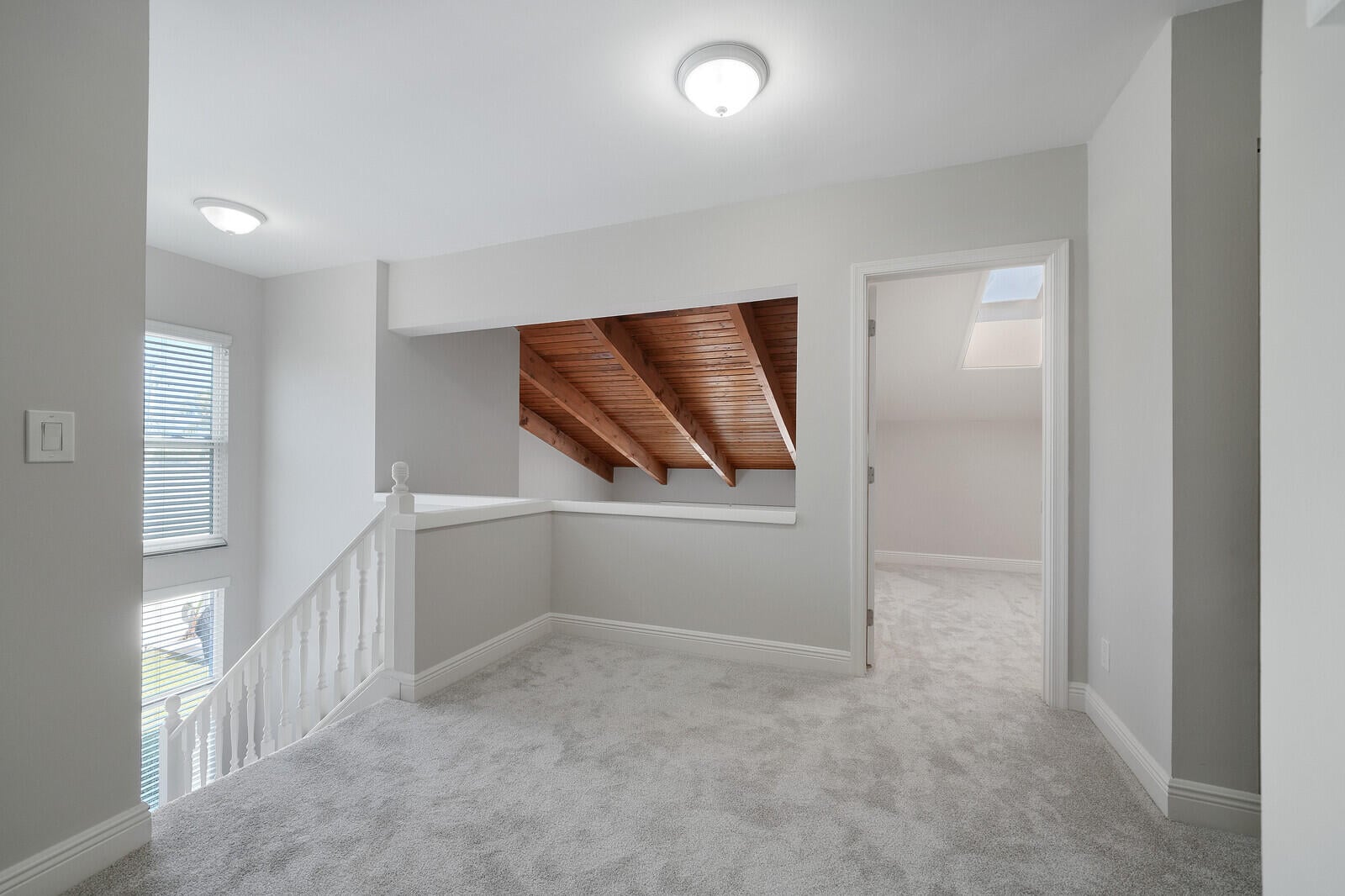 Unit 683,685 photo 17