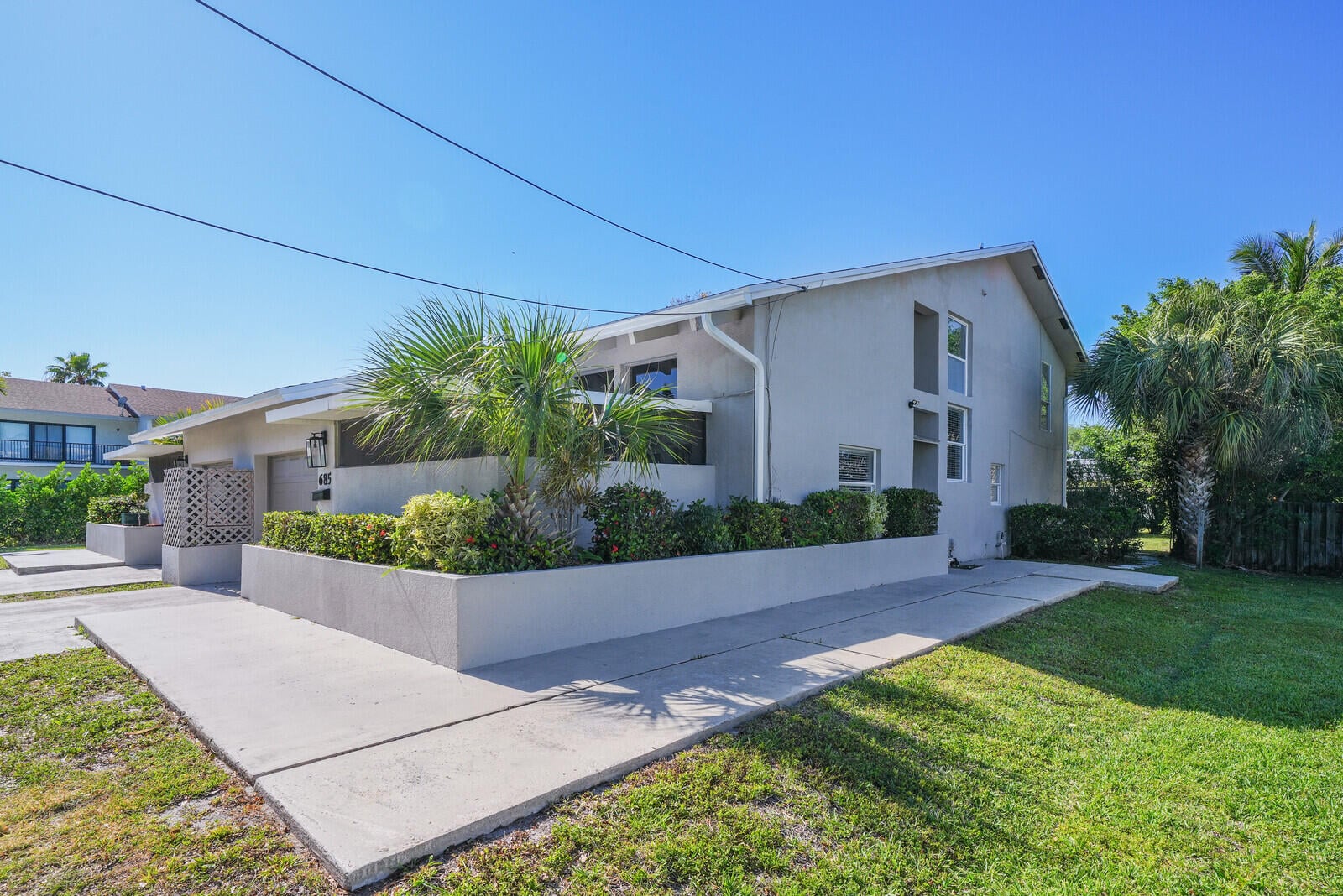 Unit 683,685 photo 25