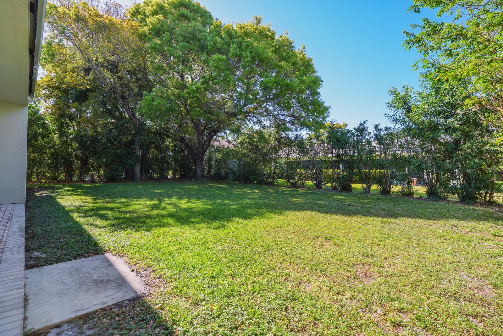 Unit 683,685 photo 26