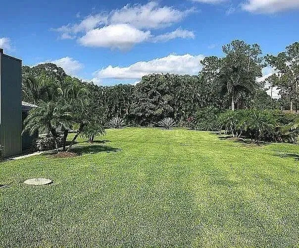 Residence photo 12