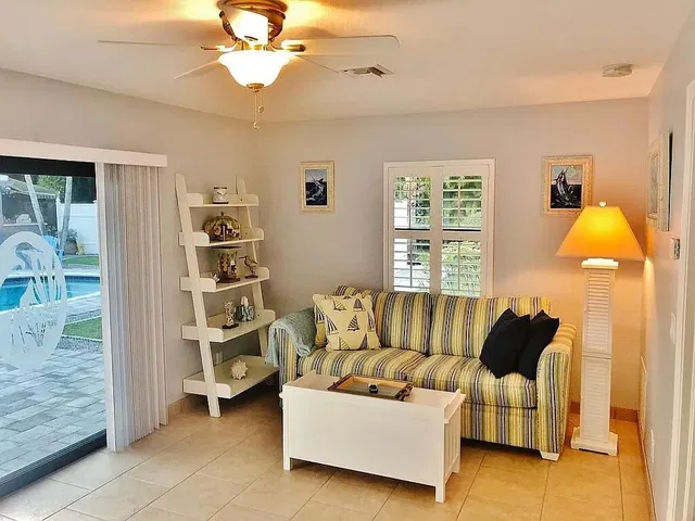 Residence photo 30