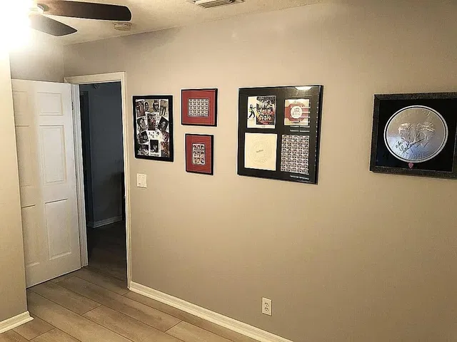 Residence photo 66