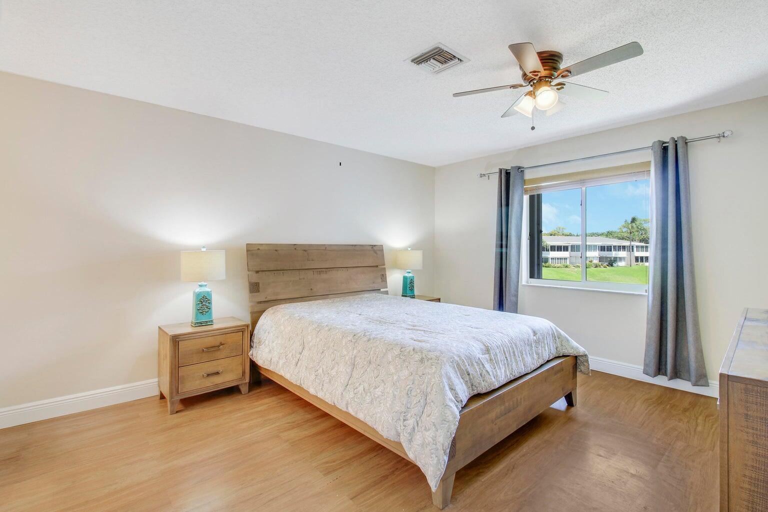 Unit 203 photo 11