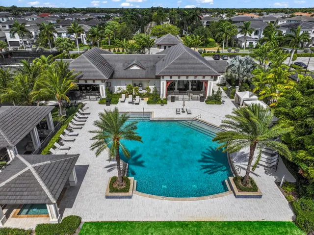 Royal Palm Polo Residence photo 61