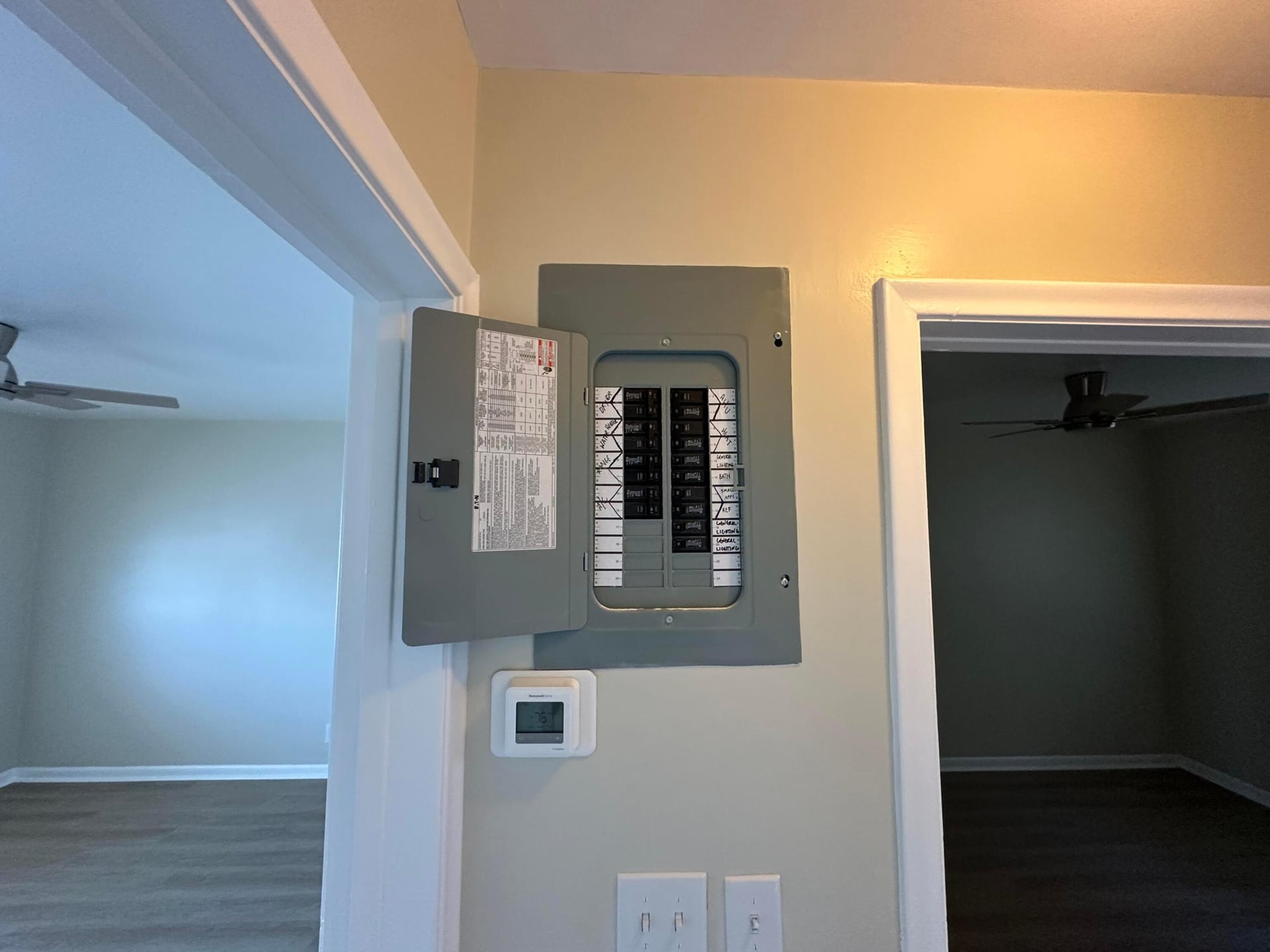 Unit 31 photo 15