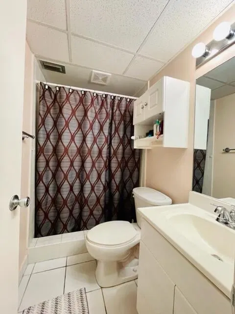 Unit 103 photo 15