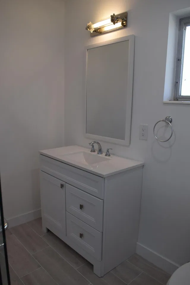  Unit D photo 20